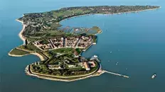 Faire le tour des îles